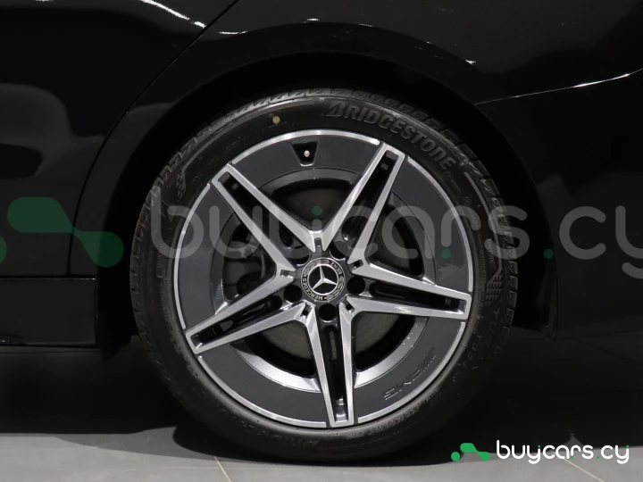 Mercedes C-class Black