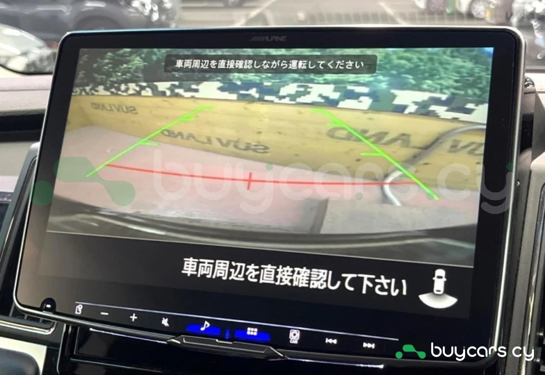 Mitsubishi Delica d:5 White