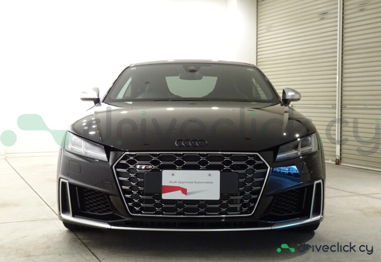 Audi TTS Черный