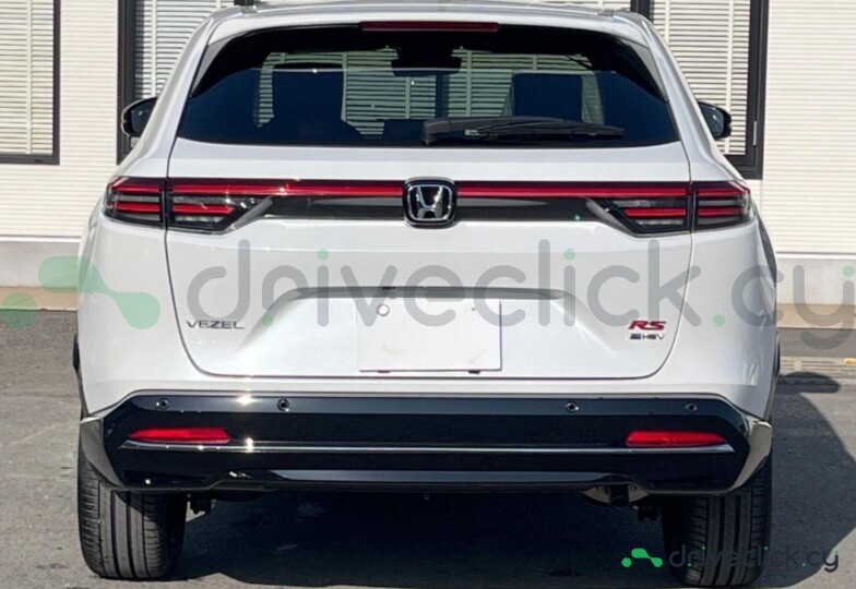 Honda Vezel White