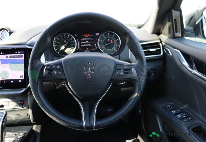 Maserati Ghibli White
