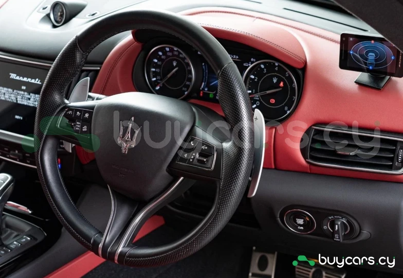 Maserati Levante White