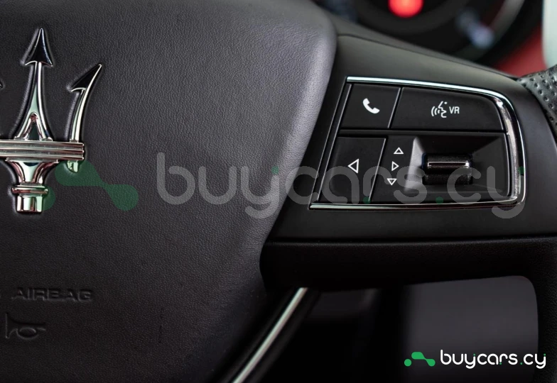 Maserati Levante White