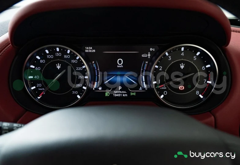 Maserati Levante White