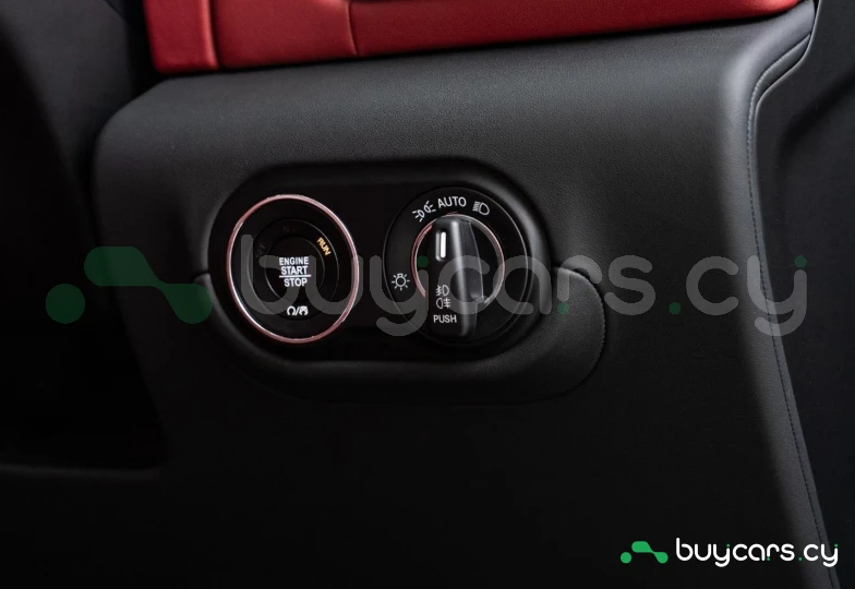 Maserati Levante White