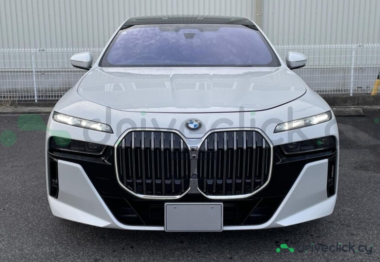 BMW 7 series Grey