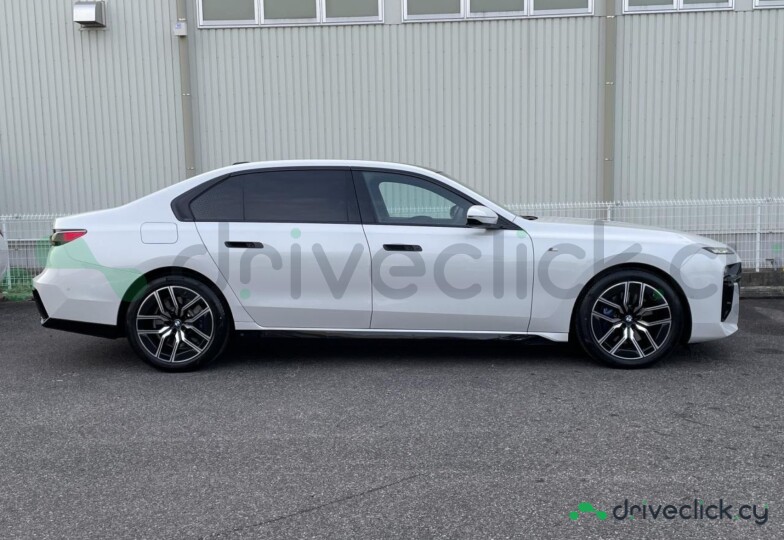 BMW 7 series Grey