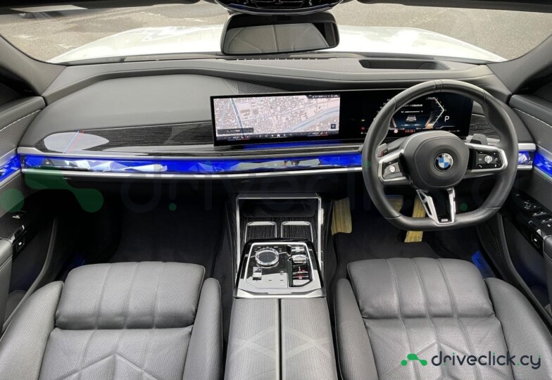 BMW 7 series Grey