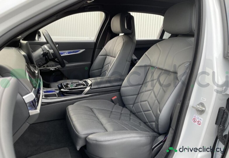 BMW 7 series Grey