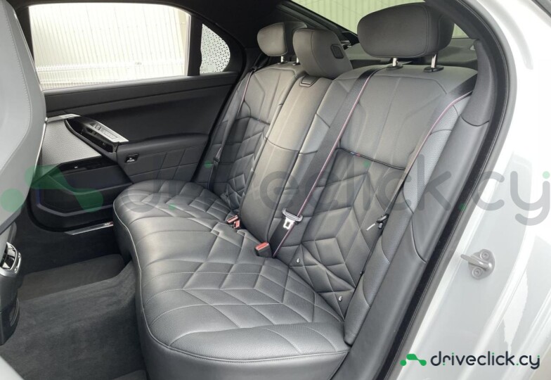 BMW 7 series Grey