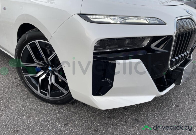 BMW 7 series Grey