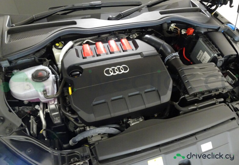 Audi TTS Черный