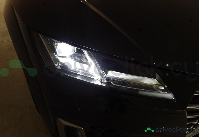 Audi TTS Черный