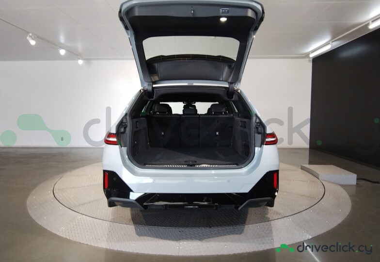 BMW 5 series Grey