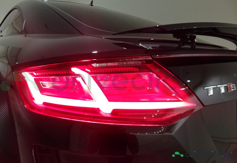 Audi TTS Черный