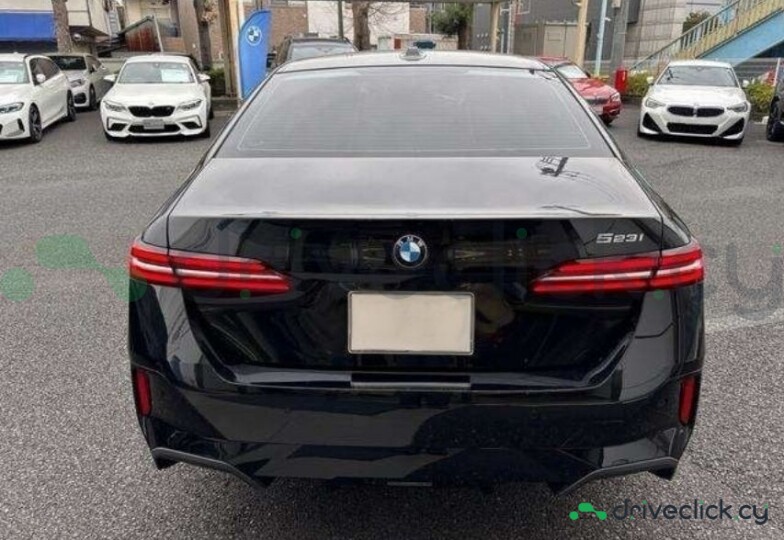 BMW 5 series Black