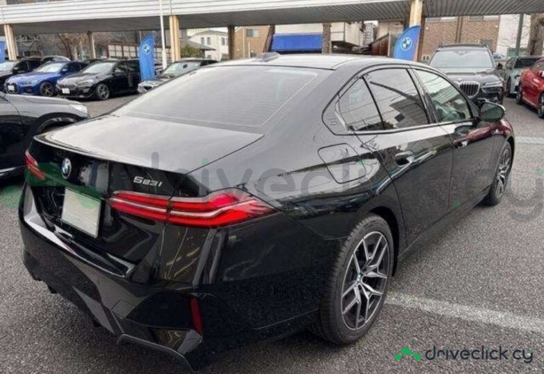 BMW 5 series Black