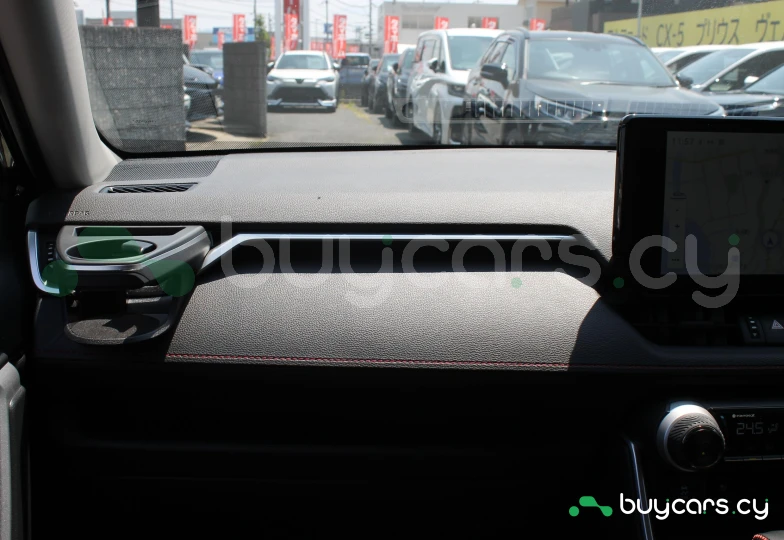 Toyota RAV4 Черный