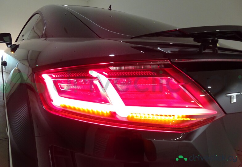 Audi TTS Черный