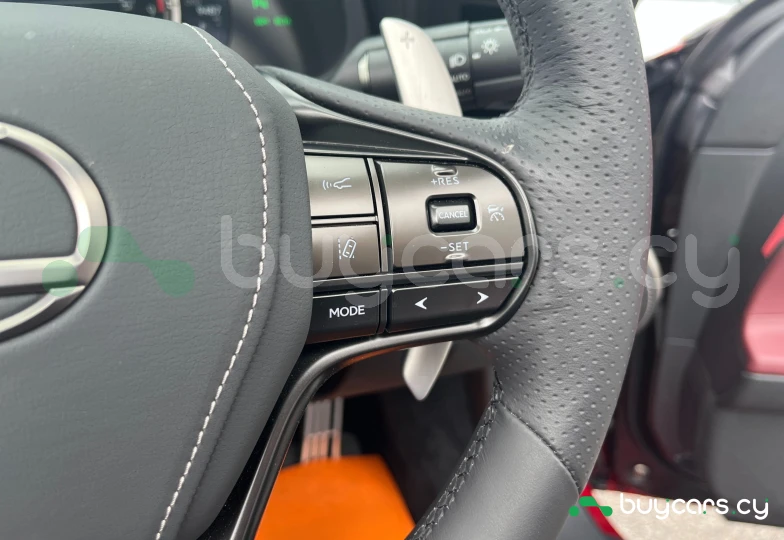 Lexus LC Красный