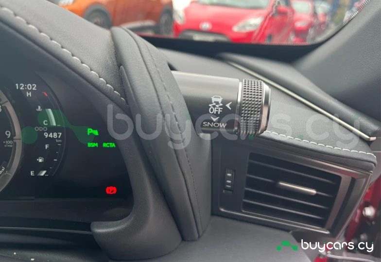 Lexus LC Красный