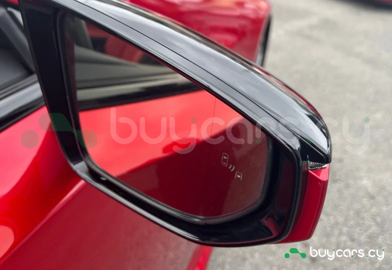 Lexus LC Красный