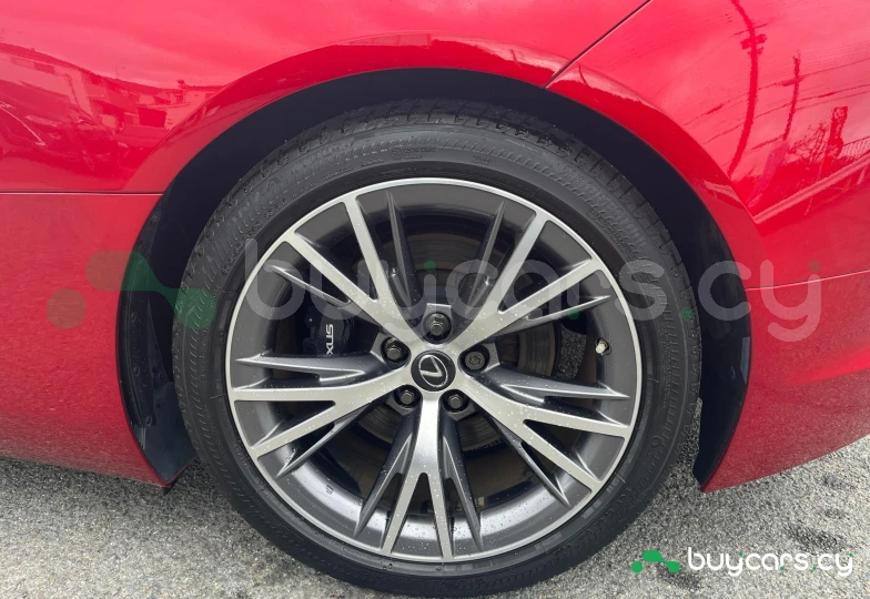 Lexus LC Красный