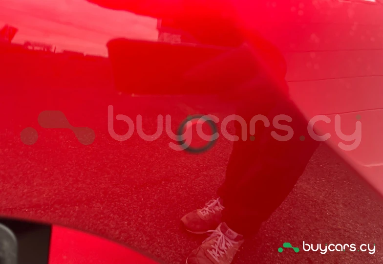 Lexus LC Красный