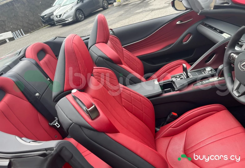 Lexus LC Красный