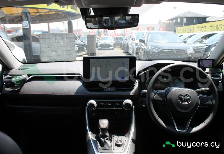 Toyota RAV4 Черный