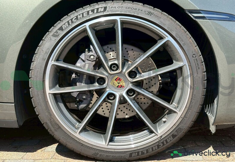 Porsche 911 Grey