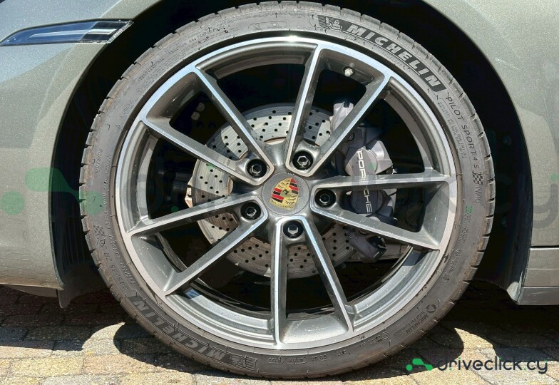 Porsche 911 Grey