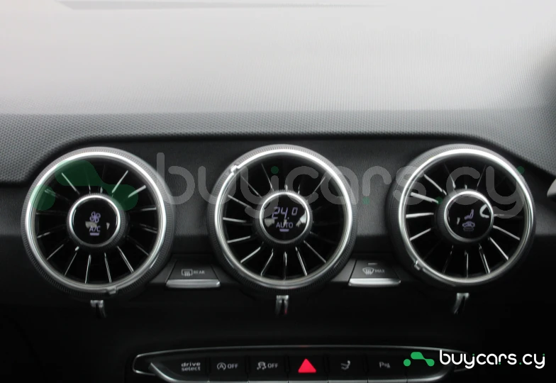 Audi TTS Черный