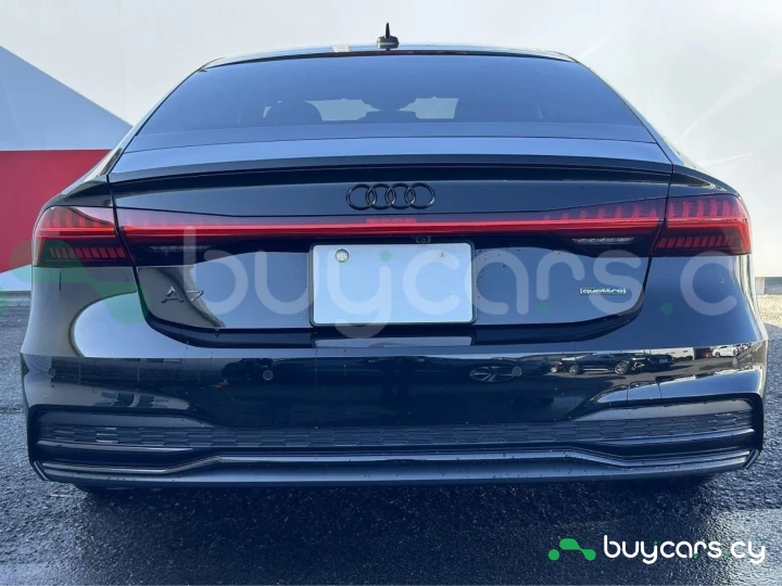 Audi A7 Черный