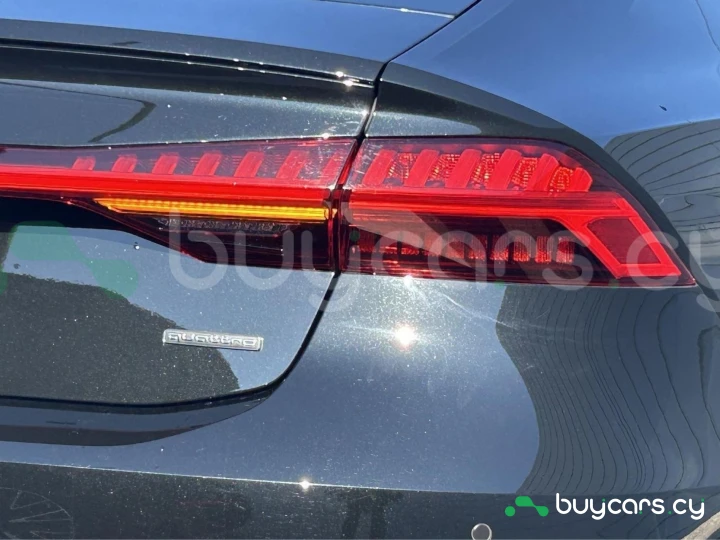 Audi A7 Черный