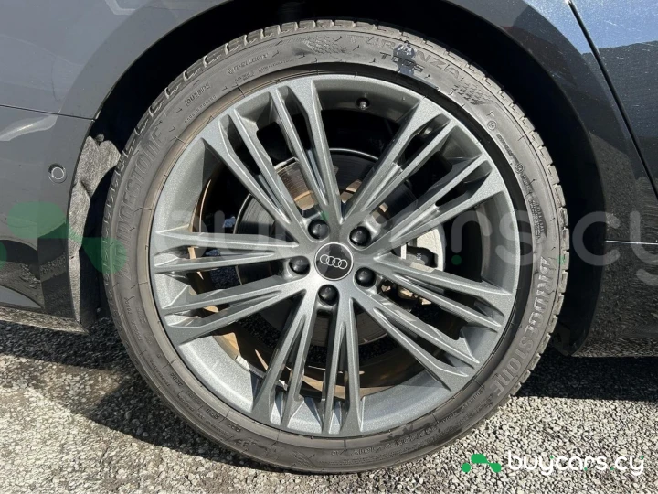 Audi A7 Черный