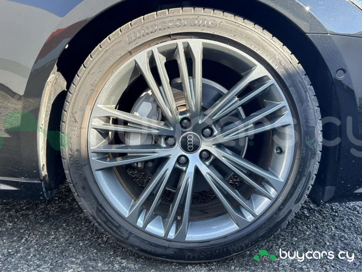 Audi A7 Черный