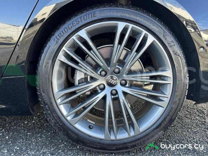 Audi A7 Черный