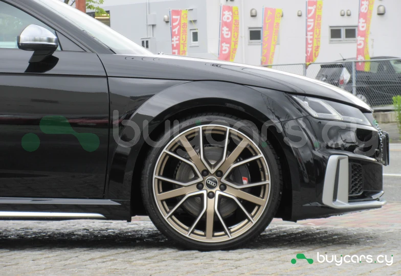 Audi TTS Черный