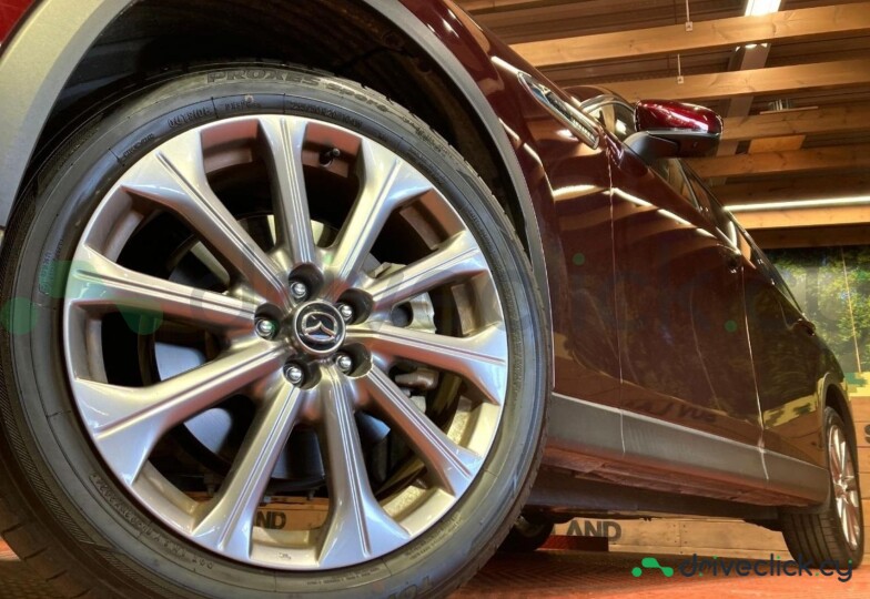 Mazda CX-80 Dark red