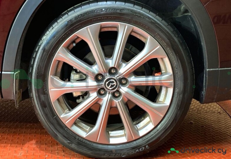 Mazda CX-80 Dark red