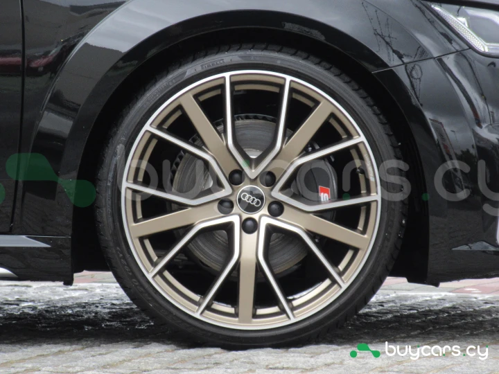 Audi TTS Черный