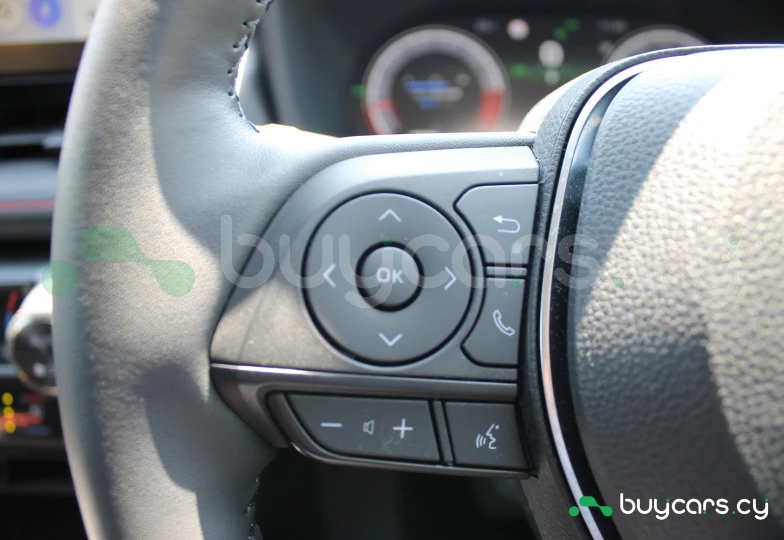 Toyota RAV4 Черный