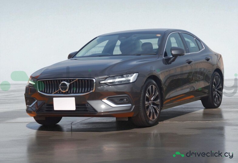 Volvo S60 Серый