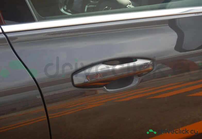 Volvo S60 Серый