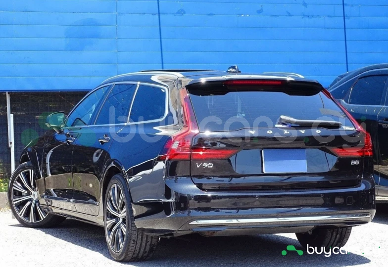 Volvo V90 Black