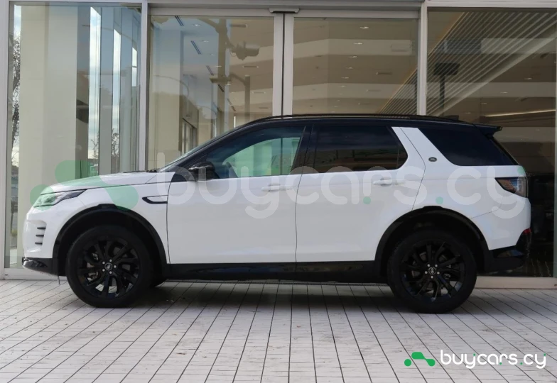 Land Rover Discovery Sport White