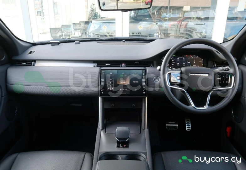 Land Rover Discovery Sport White