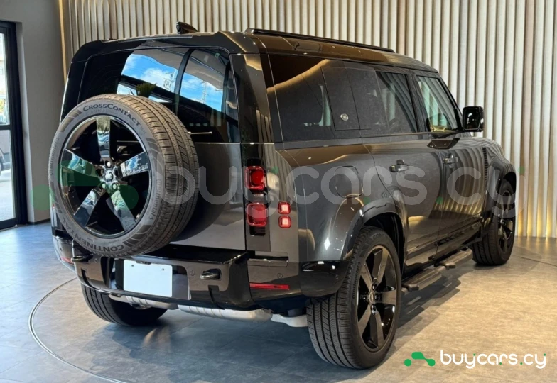 Land Rover Defender Grey