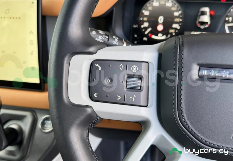 Land Rover Defender Grey